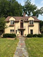 featured image of 1010 Highland Ave
