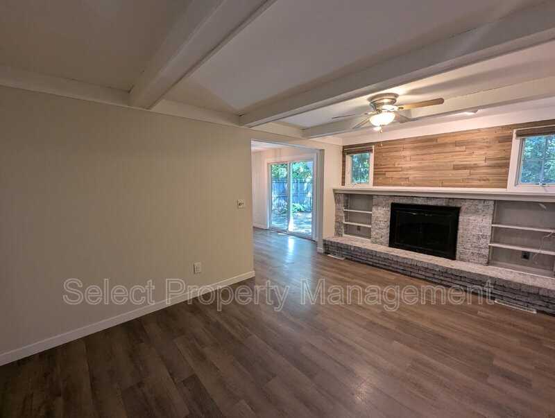 2508 Repton Dr - Photo 7 of 25