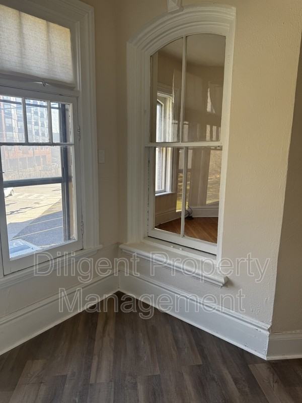 451 Water St #4 - Photo 7 of 50