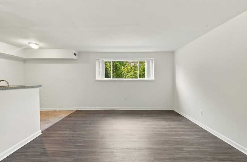 5001 Midwood Ave #D6 - Photo 5 of 14