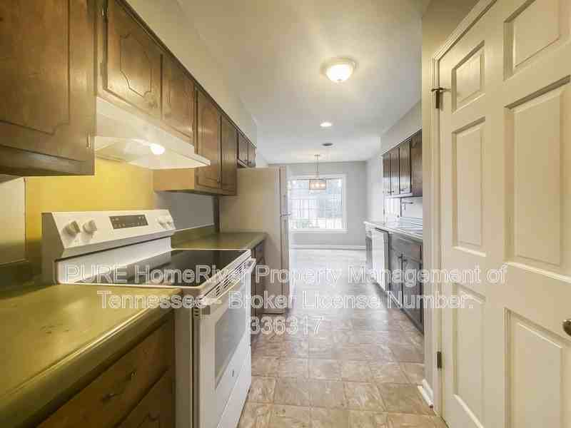 5654 Chapman Ave - Photo 7 of 21