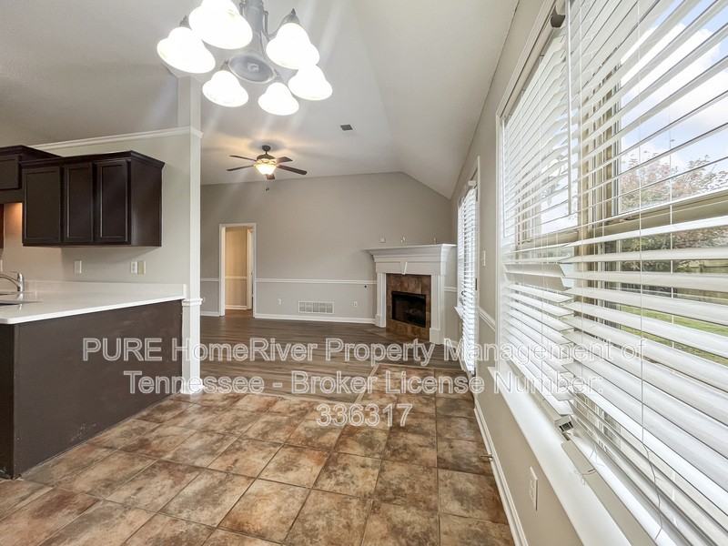 80 Vermont Ave - Photo 4 of 18