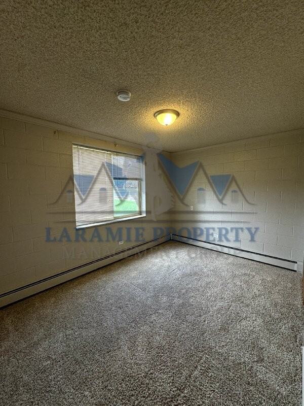 405 S 26th St #3 - Photo 4 of 11