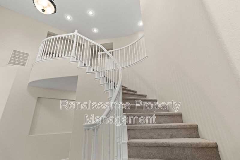 1618 Matterhorn St - Photo 3 of 47