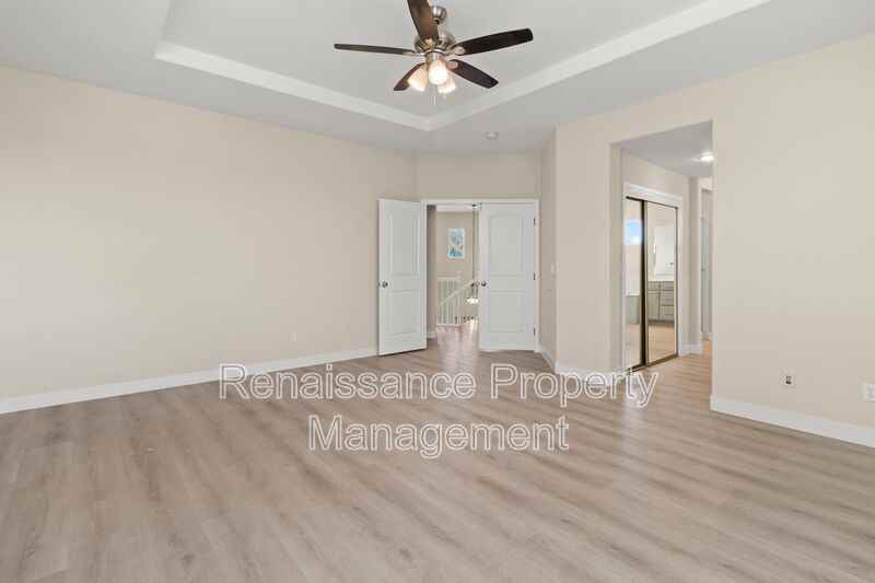 1618 Matterhorn St - Photo 4 of 47