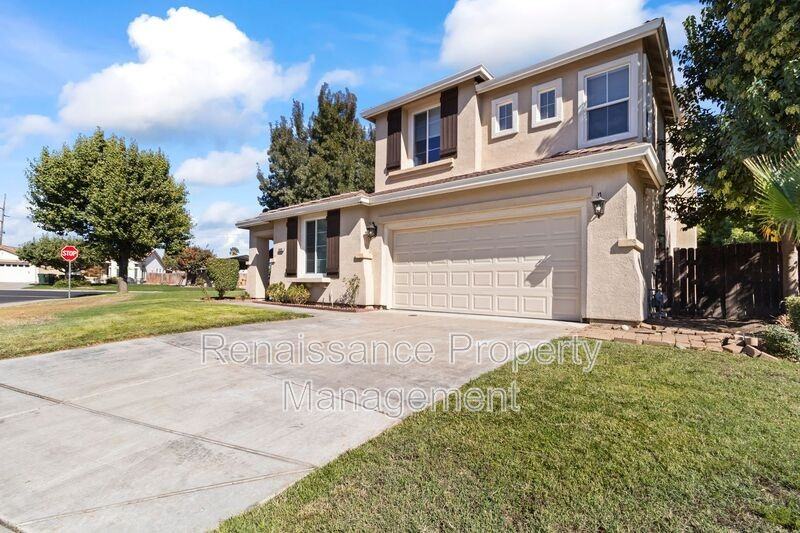 1618 Matterhorn St - Photo 7 of 47