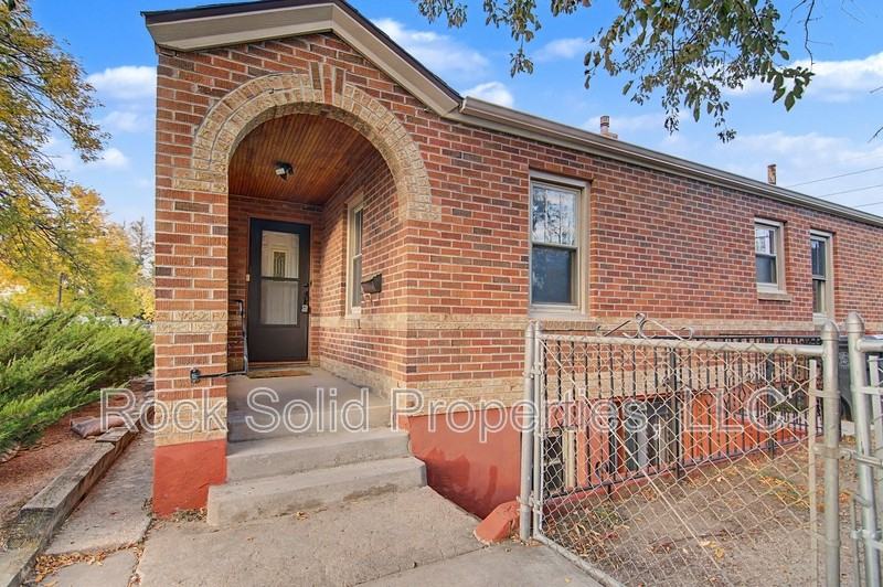 3313 Hynds Blvd - Photo 3 of 34