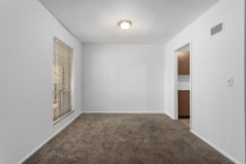504 W 89th St - Photo 3 of 14