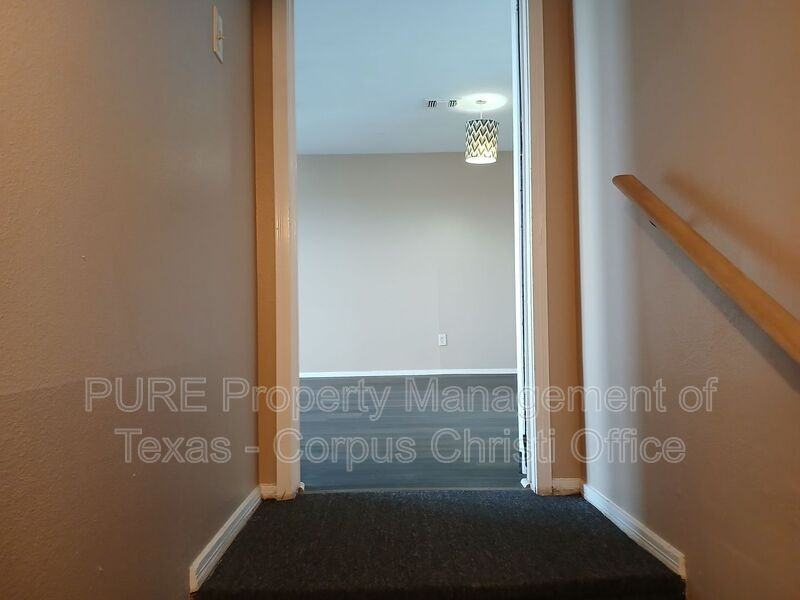 4401 River Valley Dr #1206 - Photo 7 of 44
