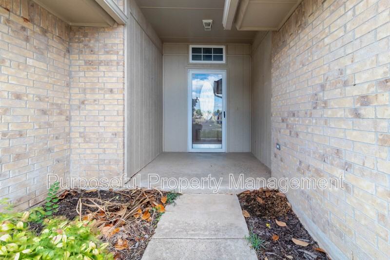1617 Tara Dr - Photo 4 of 34