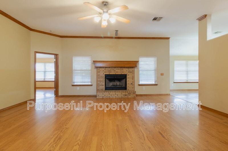 1617 Tara Dr - Photo 5 of 34