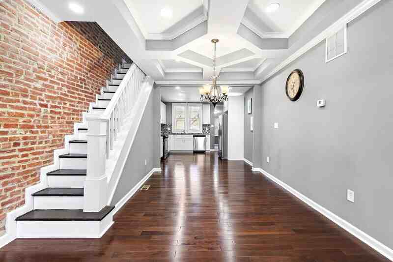 33 S East Ave - Photo 5 of 31