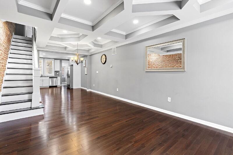 33 S East Ave - Photo 6 of 31