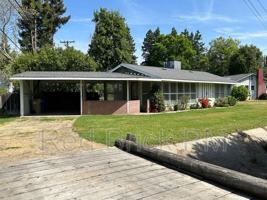 featured image of 1101 E North Bear Creek Dr
