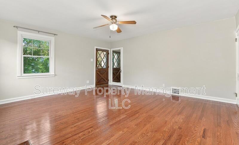 2515 Belmont Ave - Photo 5 of 15