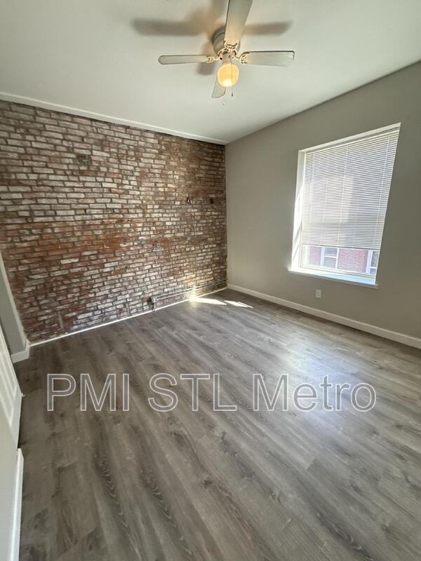 2108 S Spring Ave #3N - Photo 4 of 6