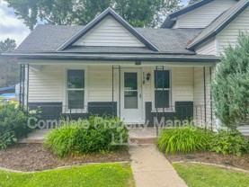 118 Franklin Ave - Photo 1 of 1