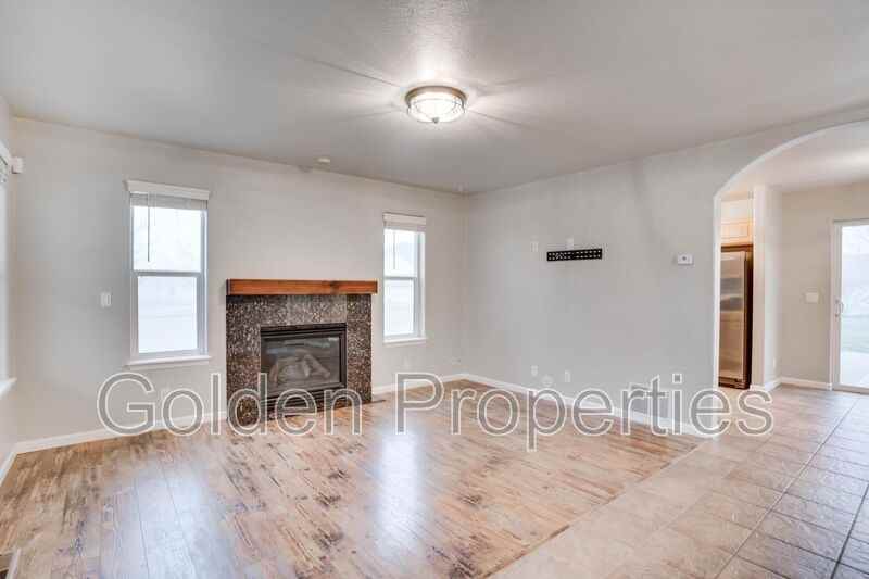 7665 N Courcelles Pkwy - Photo 3 of 18