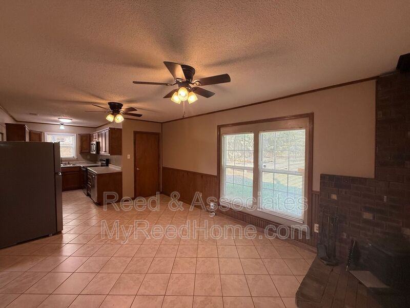 7630 Rockingham Dr - Photo 3 of 16