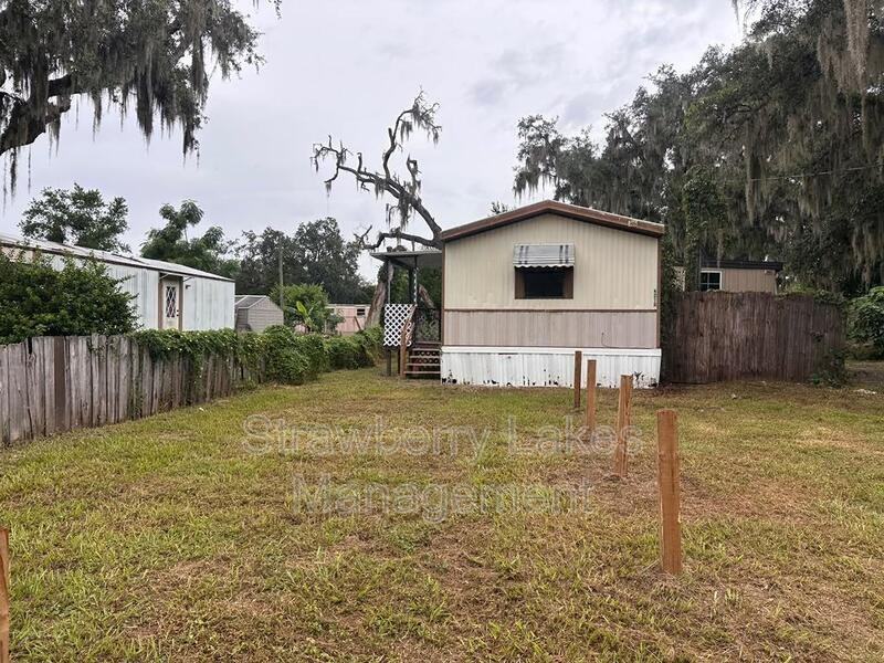 4210 Leonard St - Photo 4 of 28