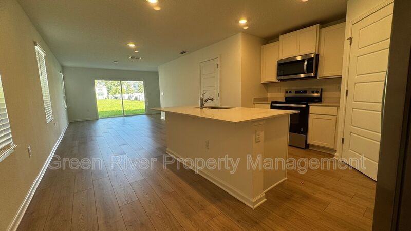 2717 Iron Rock Ct - Photo 5 of 22