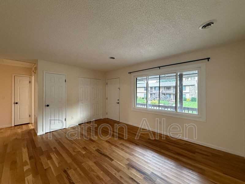 60 Dawnwood Cir - Photo 4 of 22