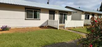 Refurbished 2 Bed 1 Bath with W/D in unit - Photo 1 of 1