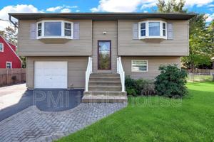 featured image of 164 W 19th St