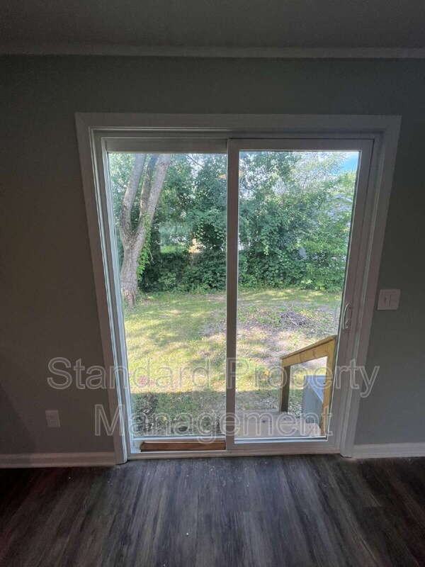41 Capri Dr - Photo 6 of 32