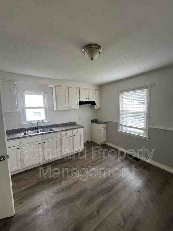 54 Northampton St - Photo 2 of 17