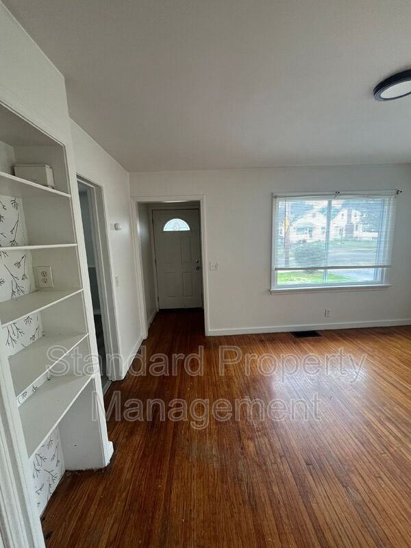 54 Northampton St - Photo 5 of 17