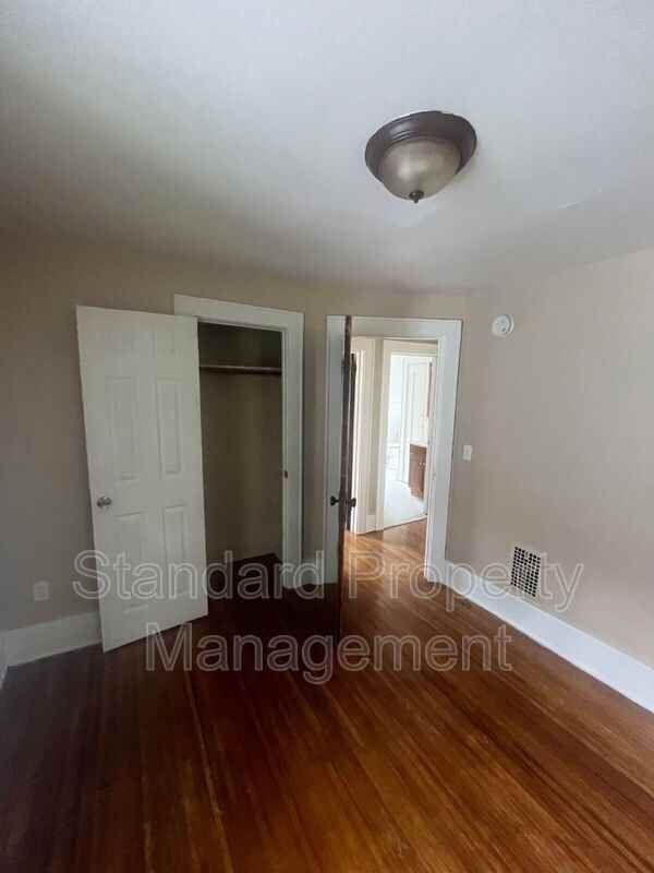99 Cummings St - Photo 6 of 22