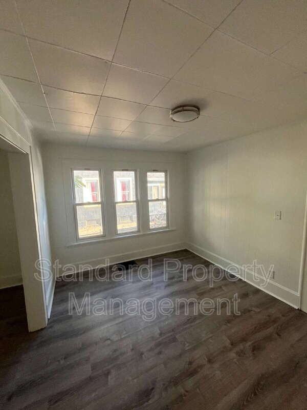 294 Carter St - Photo 6 of 26