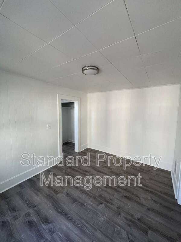 294 Carter St - Photo 7 of 26