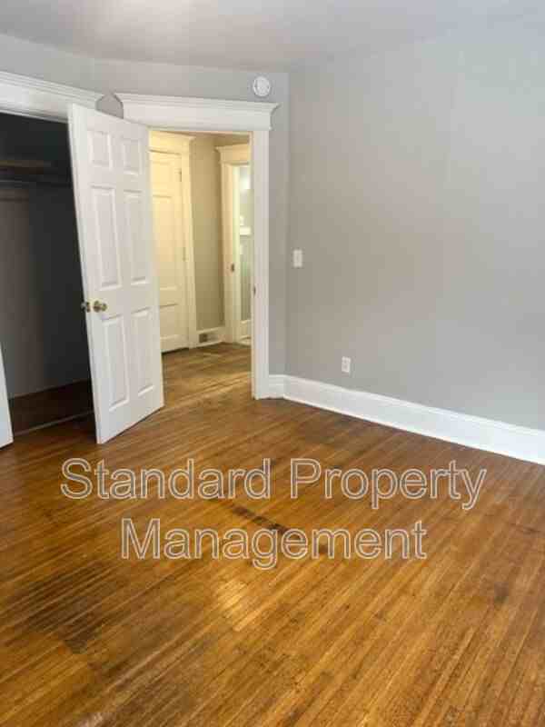 51 Alliance Ave - Photo 3 of 13