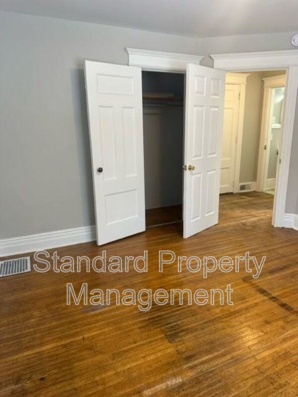 51 Alliance Ave - Photo 4 of 13