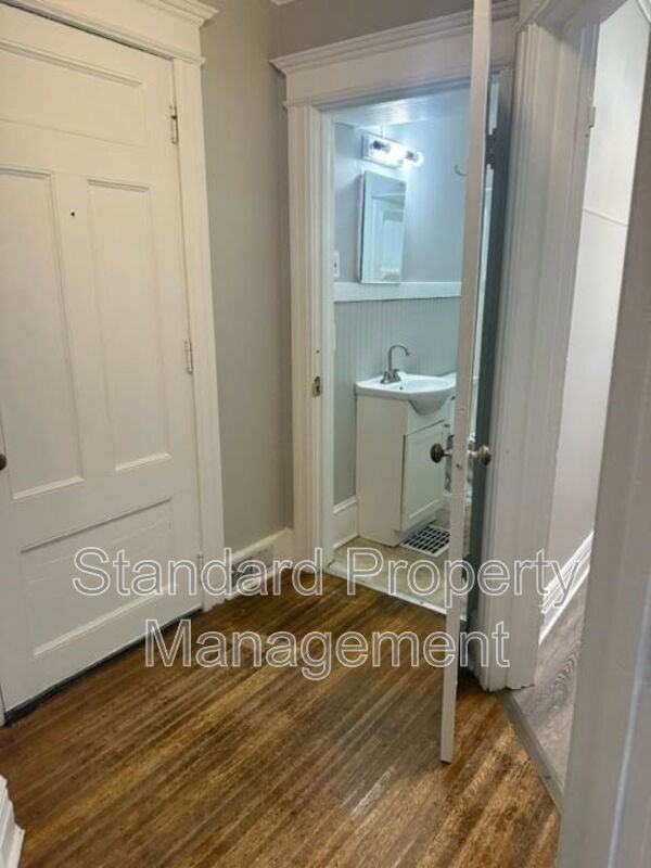 51 Alliance Ave - Photo 7 of 13