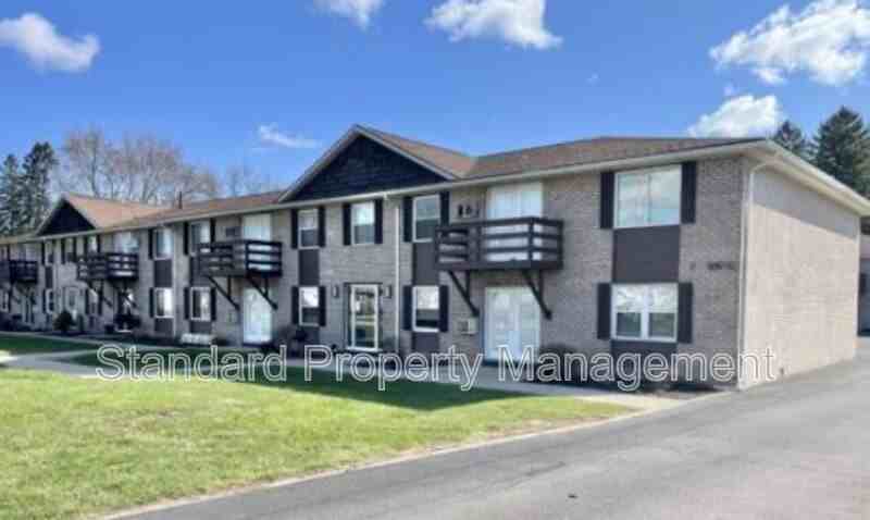 2608 Dewey Ave - Photo 6 of 12