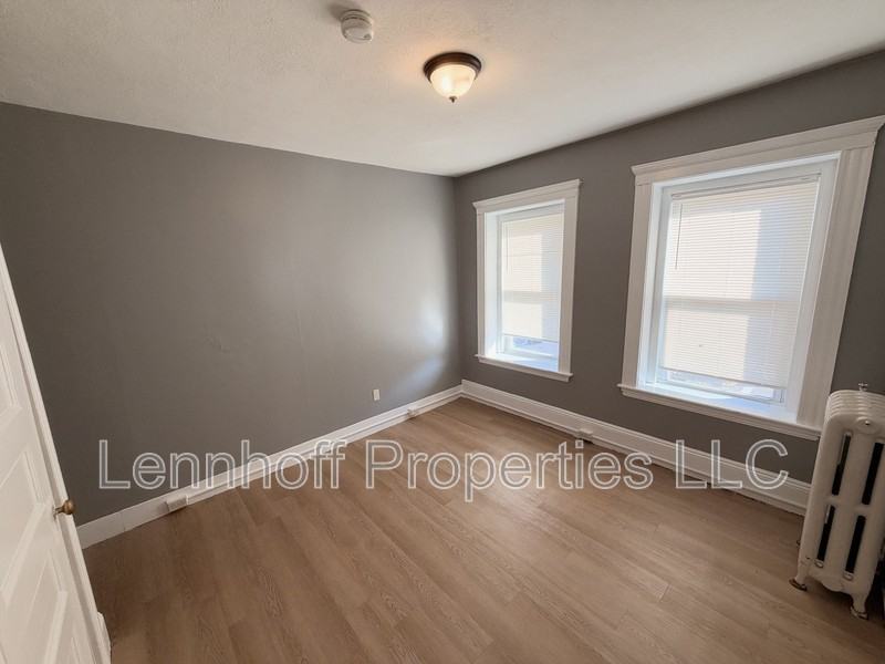 116 Lafayette St #108
