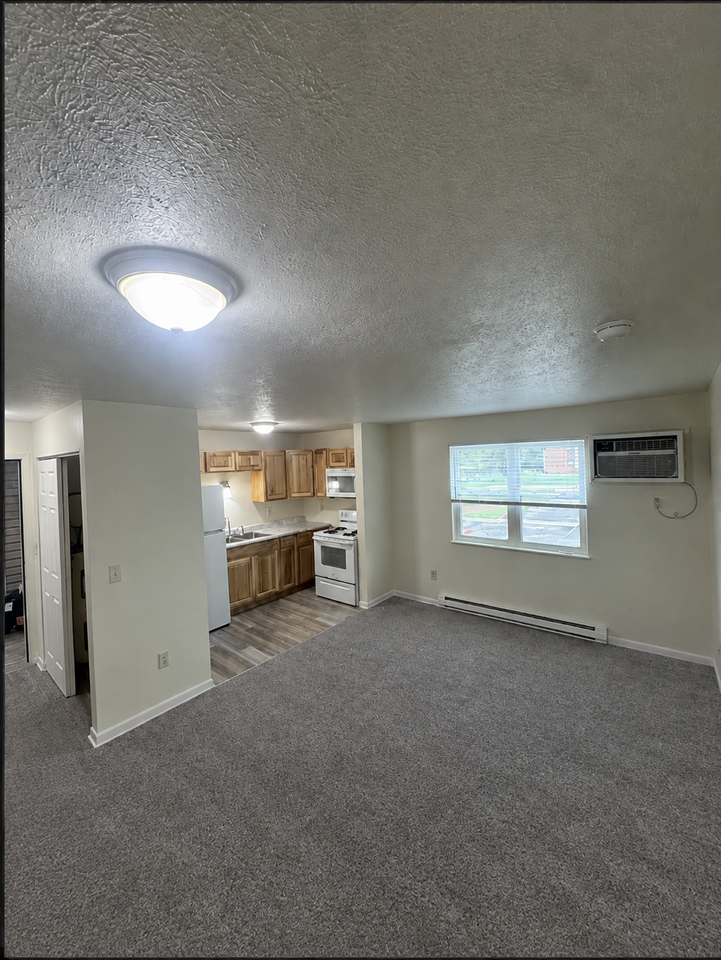 Buckeye Ridge - Photo 2 of 6