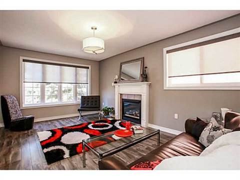 51 Emms Dr - Photo 2 of 8