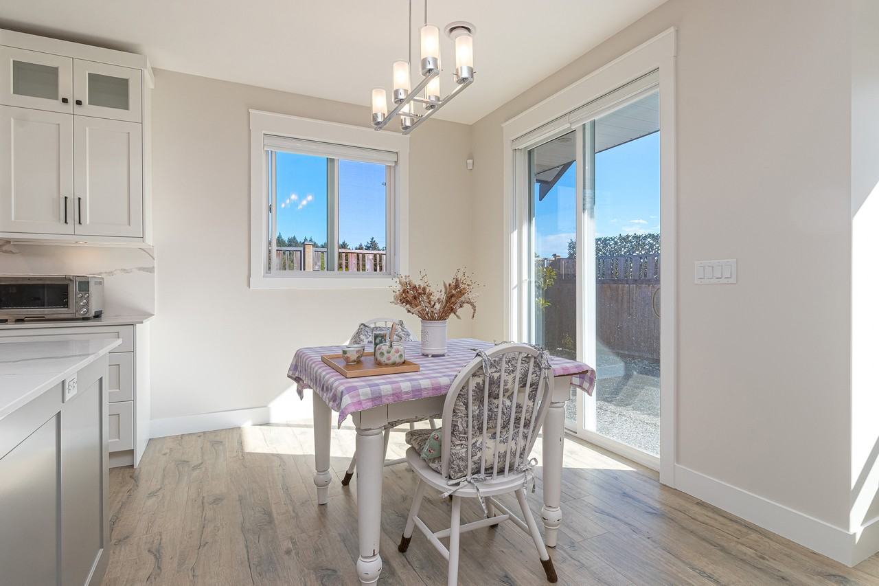 261 Dunbar Way - Photo 4 of 22