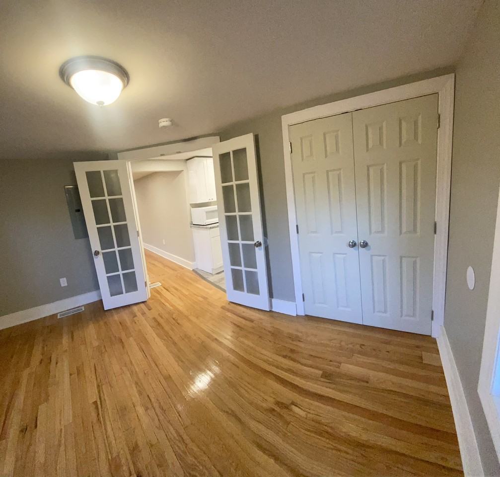 66 Lyman Street - Photo 4 of 8
