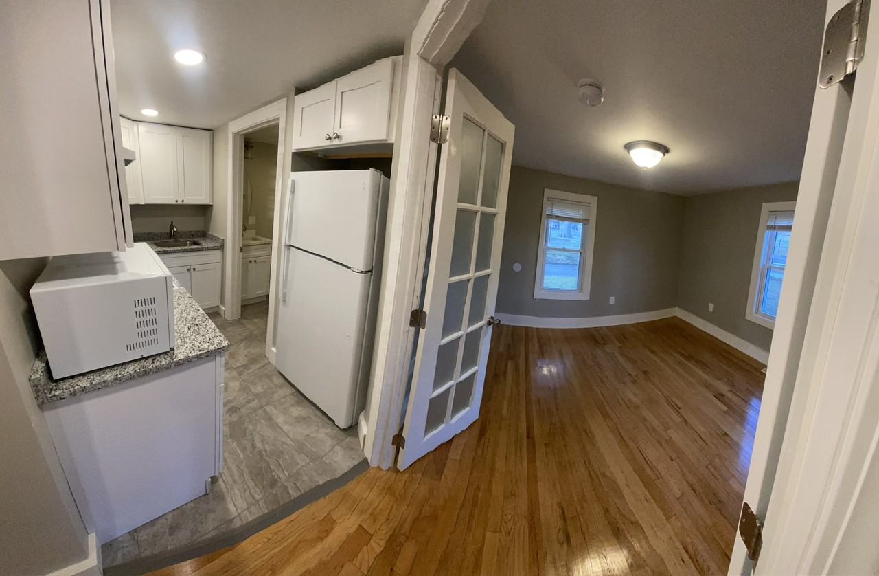 66 Lyman Street - Photo 6 of 8