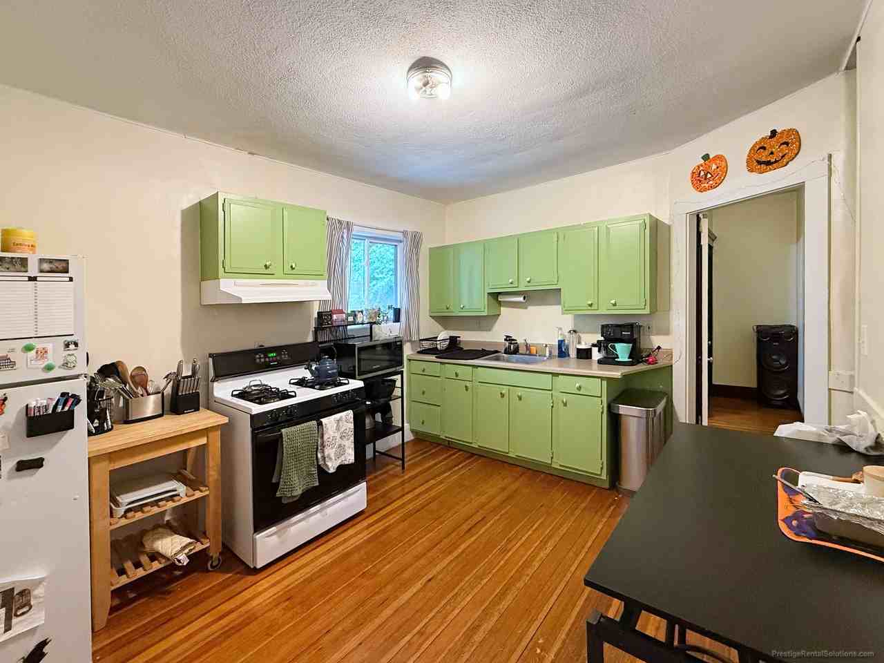 50 Tremont St #1 - Photo 2 of 14