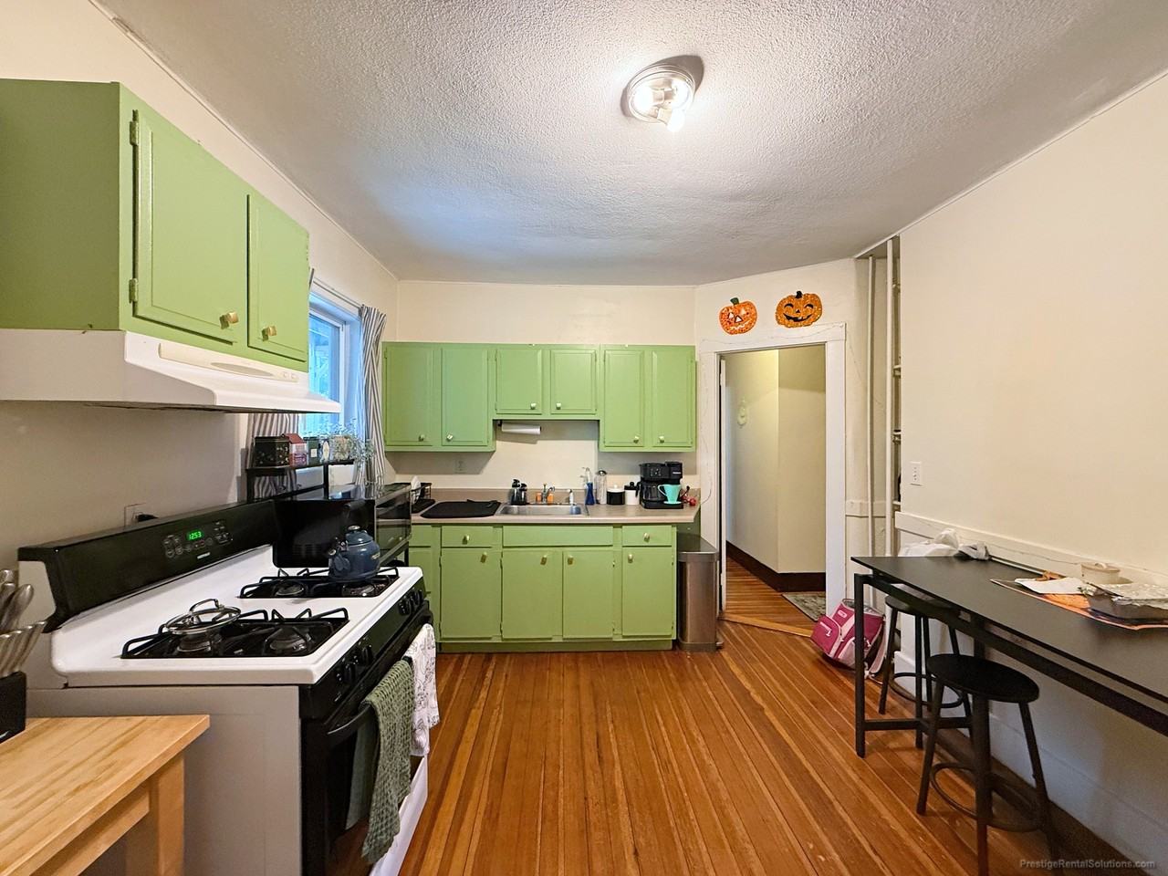 50 Tremont St #1 - Photo 5 of 14