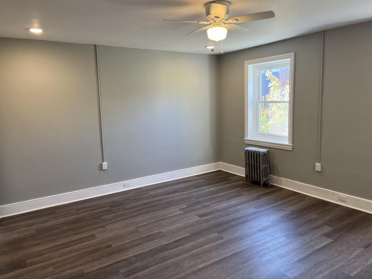 519 Fairmount Avenue - Photo 4 of 10