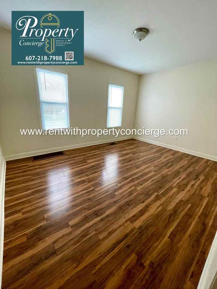 30 Hubbard Street - Photo 2 of 7