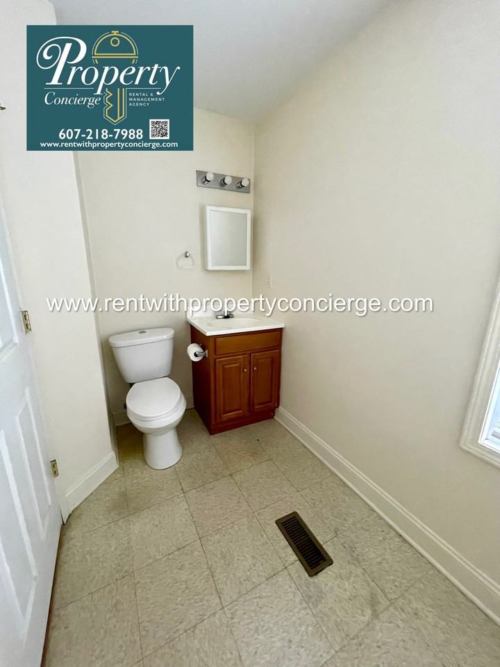 30 Hubbard Street - Photo 4 of 7