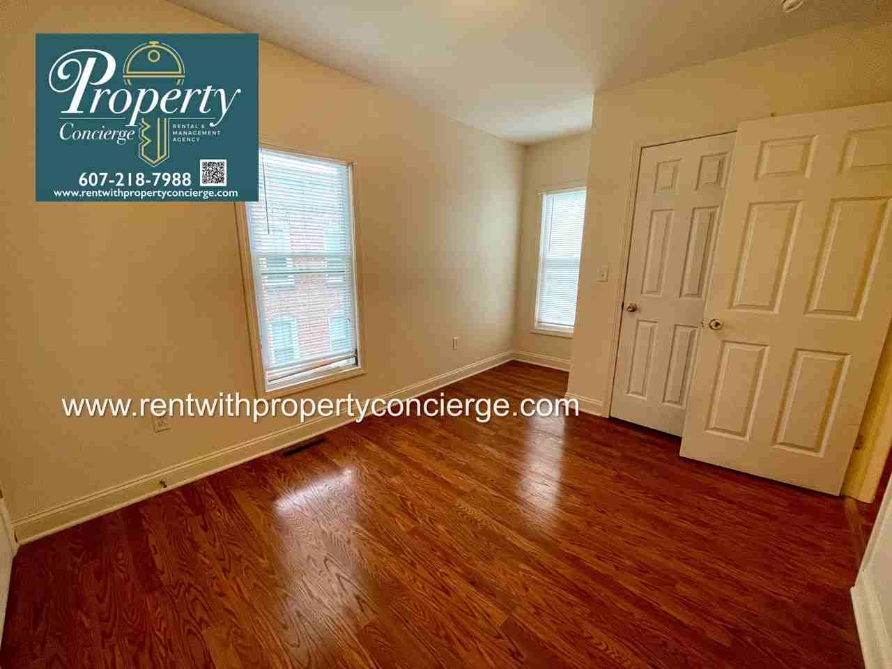 30 Hubbard Street - Photo 5 of 7